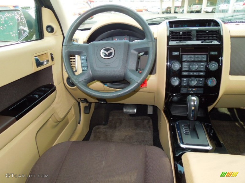 2009 Mazda Tribute i Sport Controls Photos