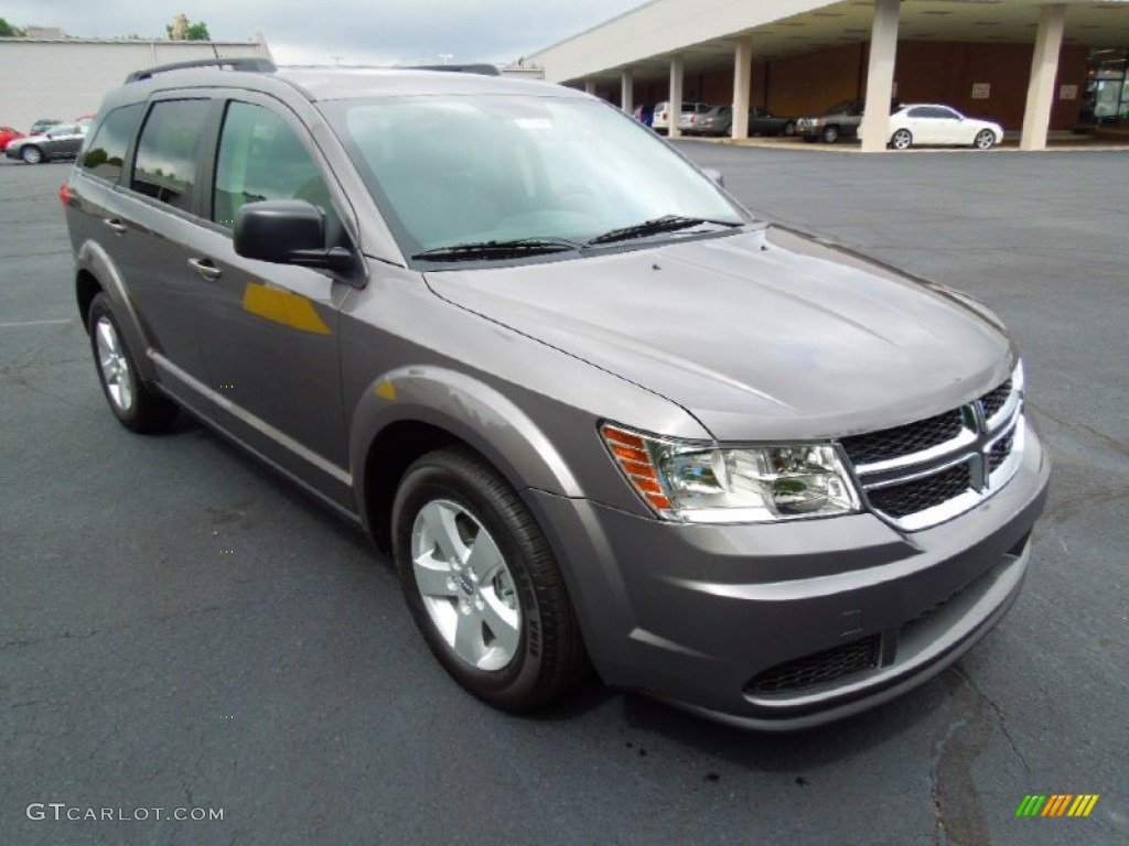 Storm Gray Pearl 2013 Dodge Journey SE Exterior Photo #70399935