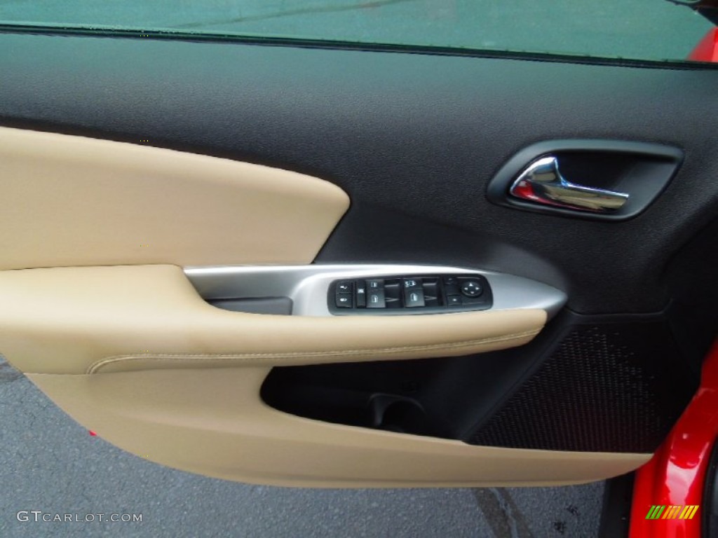 2013 Dodge Journey SE Black/Light Frost Beige Door Panel Photo #70400148
