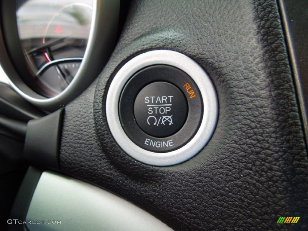 2013 Dodge Journey SE Controls Photos