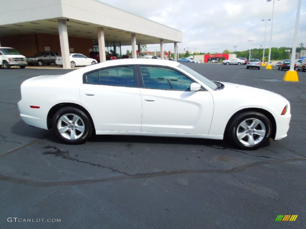 2013 Charger SE - Bright White / Black photo #4