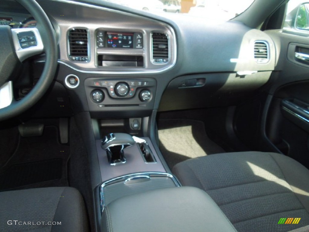 2013 Charger SE - Bright White / Black photo #19