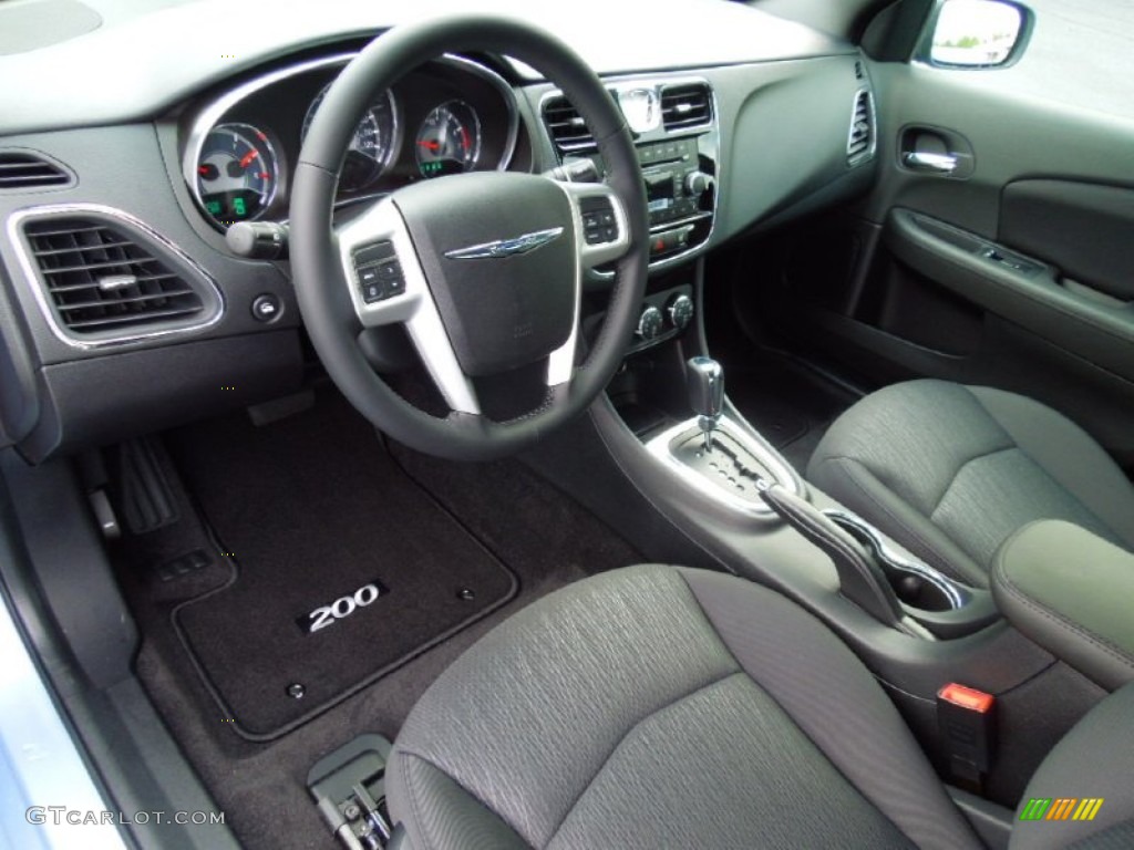 Black Interior 2013 Chrysler 200 Touring Sedan Photo #70402328