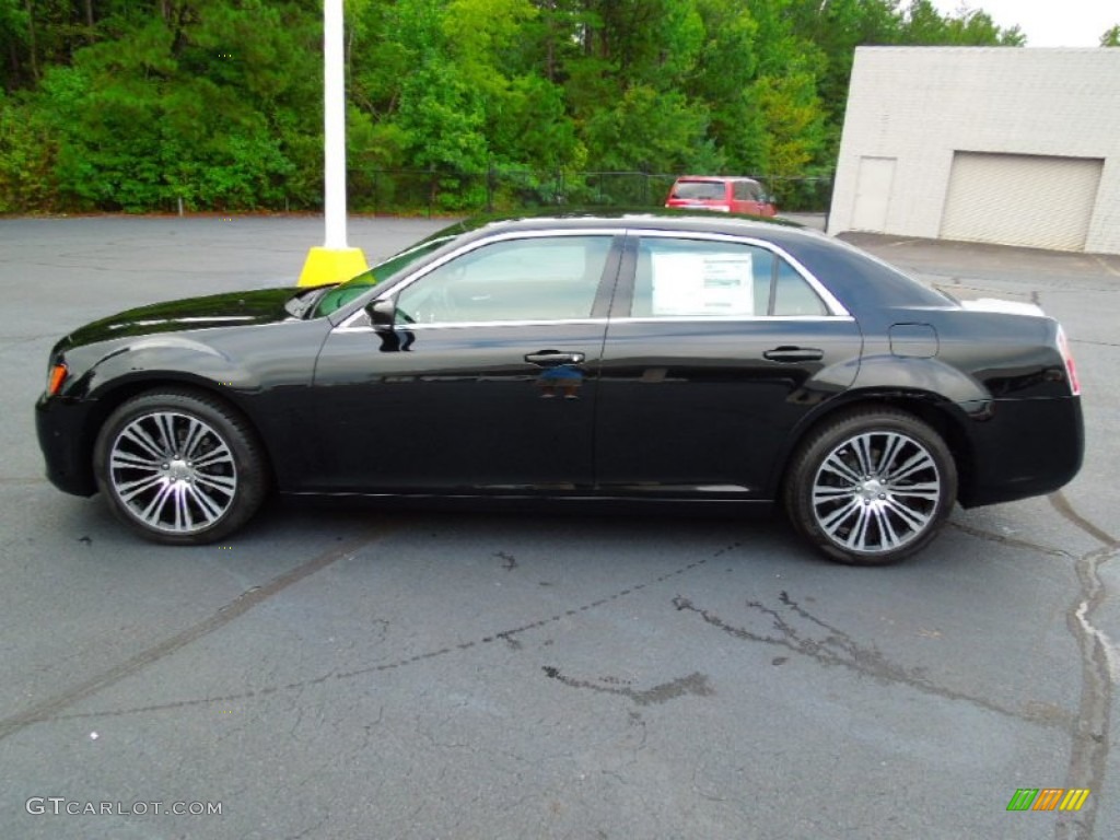 Gloss Black 2013 Chrysler 300 S V6 Exterior Photo #70402500