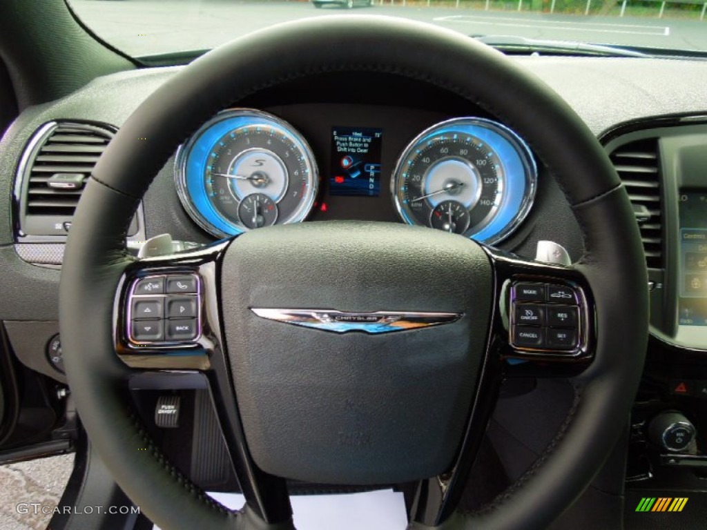 2013 Chrysler 300 S V6 Black Steering Wheel Photo #70402575