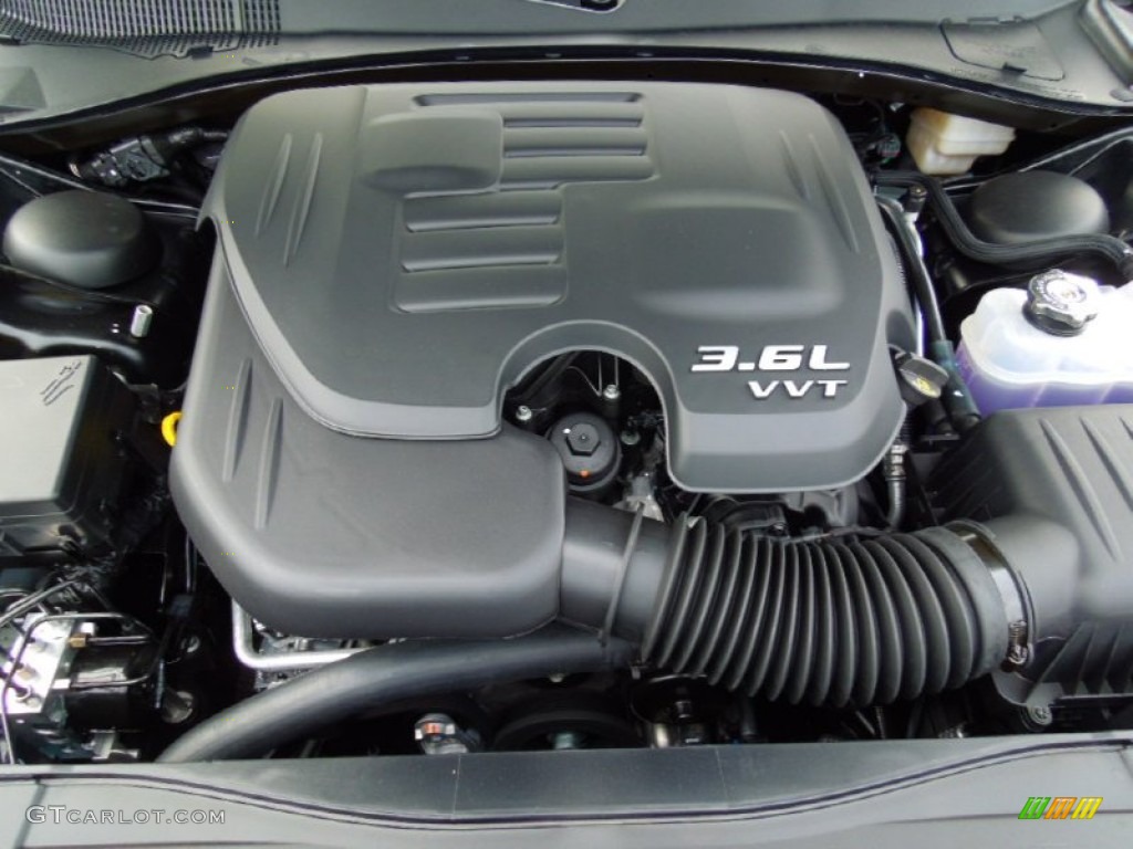 2013 Chrysler 300 S V6 3.6 Liter DOHC 24-Valve VVT Pentastar V6 Engine Photo #70402647