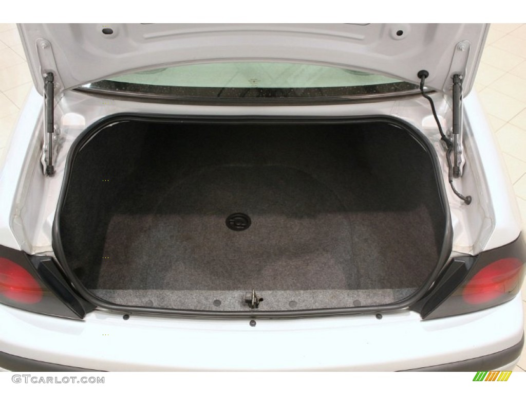 2004 Impala  - Galaxy Silver Metallic / Medium Gray photo #14