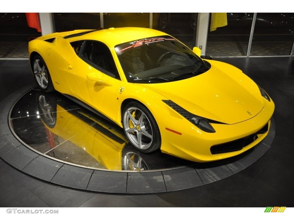 2010 458 Italia - Giallo Modena (Yellow) / Charcoal photo #2