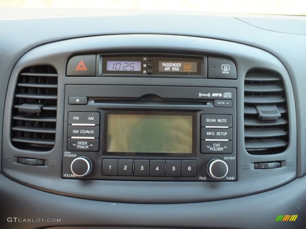 2011 Accent GS 3 Door - Charcoal Gray / Black photo #22