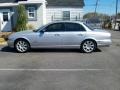 Platinum Silver Metallic - XJ Vanden Plas Photo No. 17