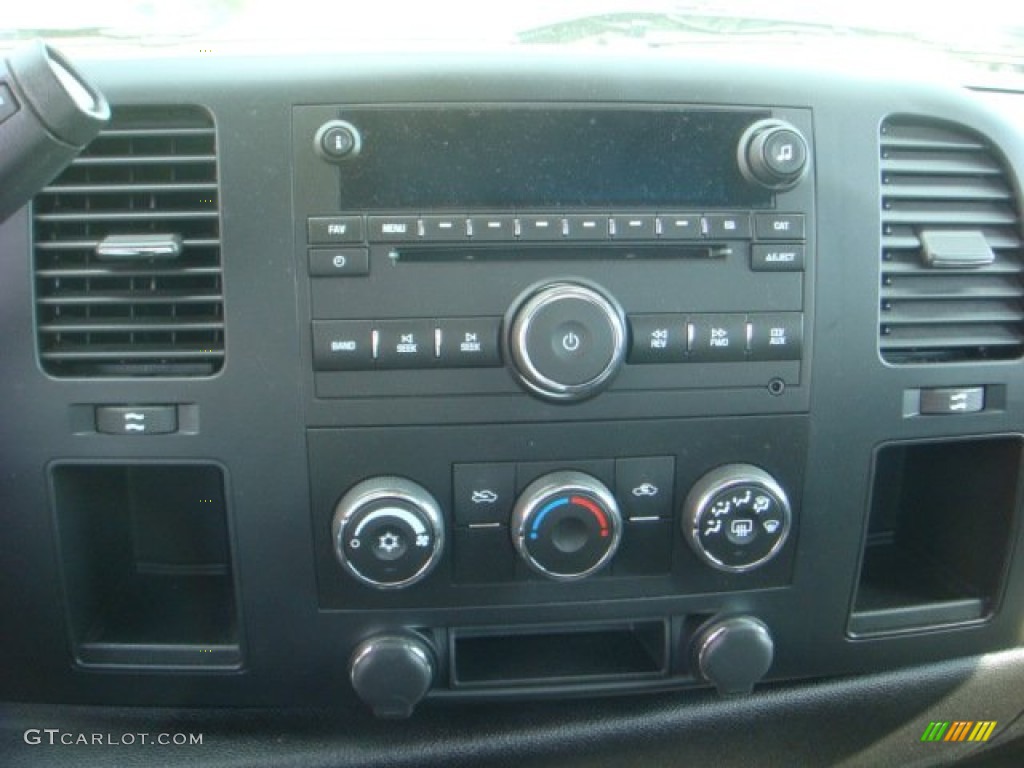 2008 Chevrolet Silverado 1500 LT Regular Cab Controls Photos