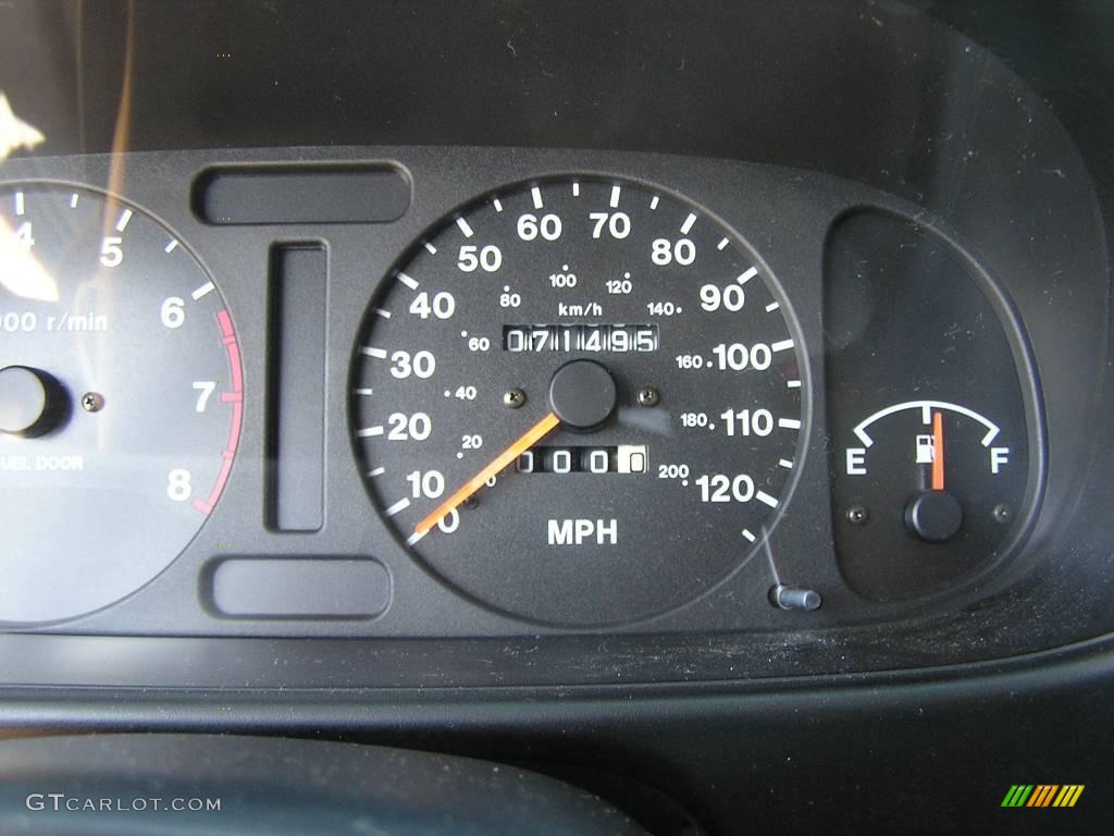 1999 Rodeo LS 4WD - Palazzo Red / Gray photo #16