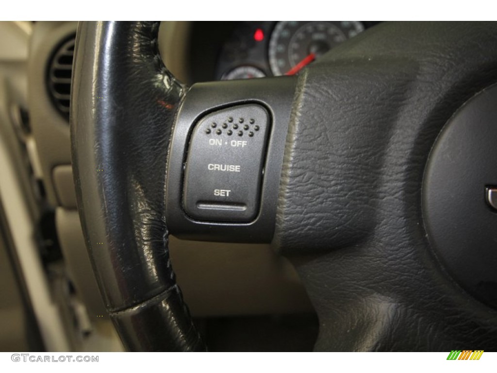 2005 Liberty Sport - Stone White / Medium Slate Gray photo #22