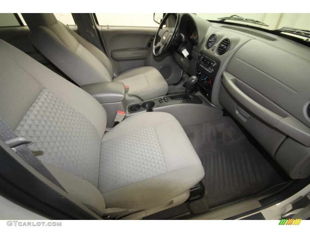 2005 Liberty Sport - Stone White / Medium Slate Gray photo #30