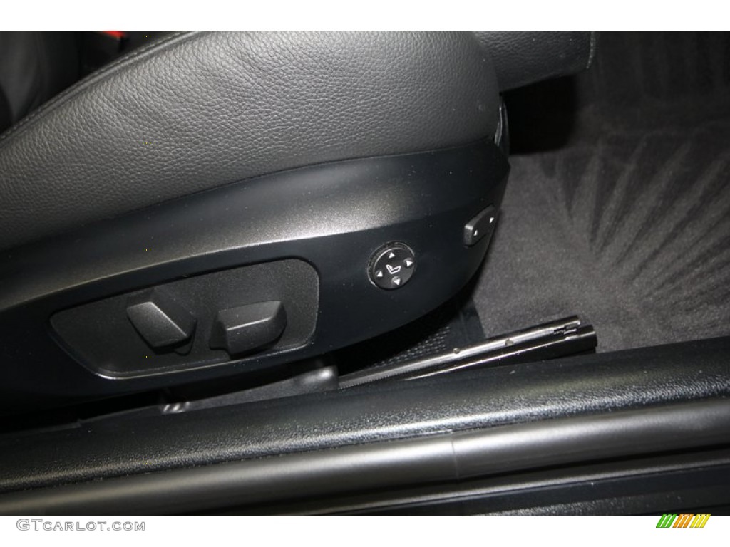 2009 3 Series 328i Coupe - Jet Black / Black photo #32
