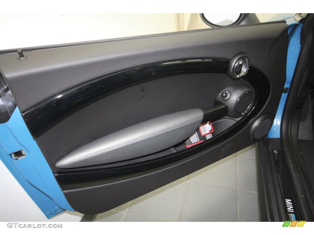 2013 Mini Cooper Hardtop Bayswater Package Bayswater Punch Rocklike Anthracite Leather Door Panel Photo #70423723