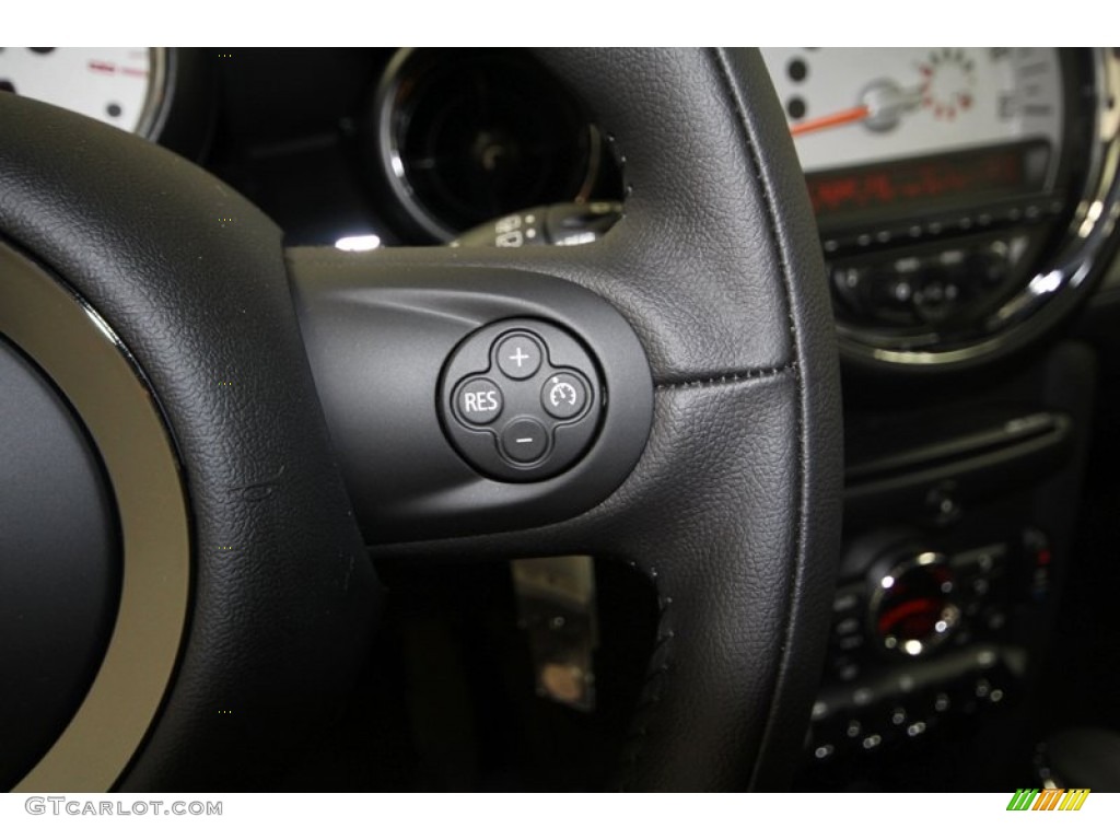 2013 Mini Cooper Hardtop Bayswater Package Controls Photo #70423792