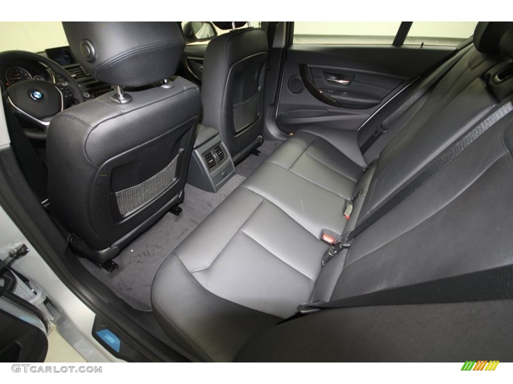 2013 3 Series 328i Sedan - Glacier Silver Metallic / Black photo #24