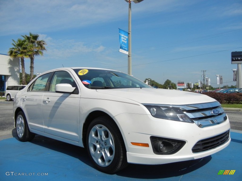 2011 Fusion SE V6 - White Suede / Medium Light Stone photo #7