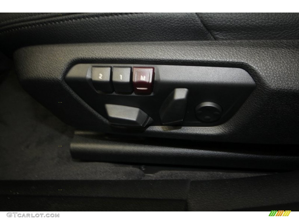 2013 3 Series 328i Sedan - Black Sapphire Metallic / Black photo #15