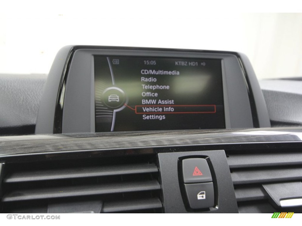 2013 3 Series 328i Sedan - Black Sapphire Metallic / Black photo #16