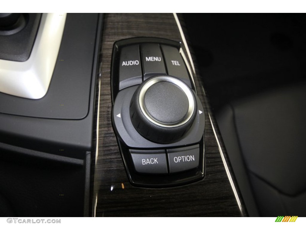 2013 3 Series 328i Sedan - Black Sapphire Metallic / Black photo #19