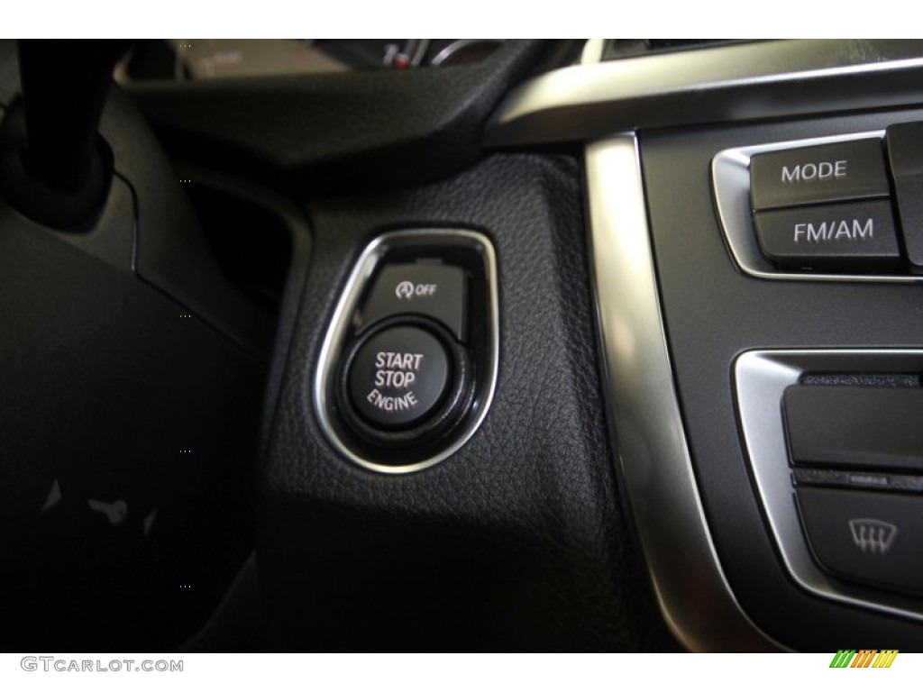 2013 3 Series 328i Sedan - Black Sapphire Metallic / Black photo #21
