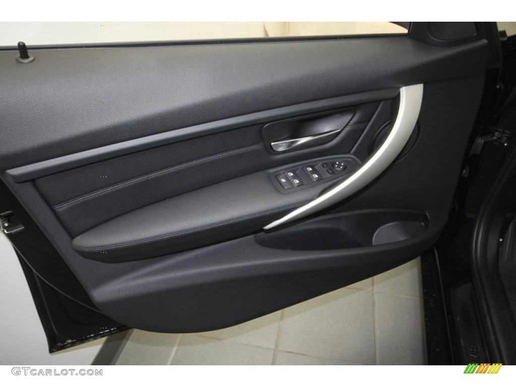 2013 3 Series 328i Sedan - Black Sapphire Metallic / Black photo #13