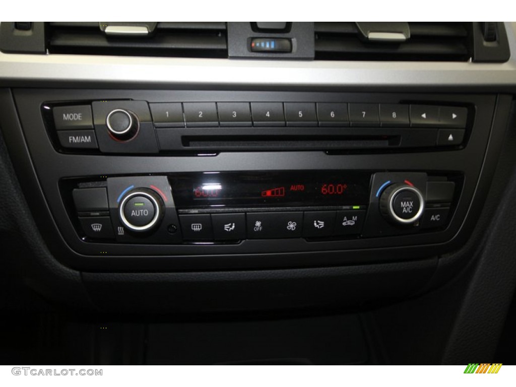 2013 3 Series 328i Sedan - Black Sapphire Metallic / Black photo #17