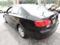 Black - Jetta SE Sedan Photo No. 7