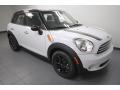 Light White - Cooper Countryman Photo No. 6
