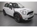 Light White - Cooper S Countryman Photo No. 1
