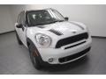 Light White - Cooper S Countryman Photo No. 5