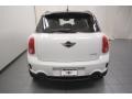 Light White - Cooper S Countryman Photo No. 9