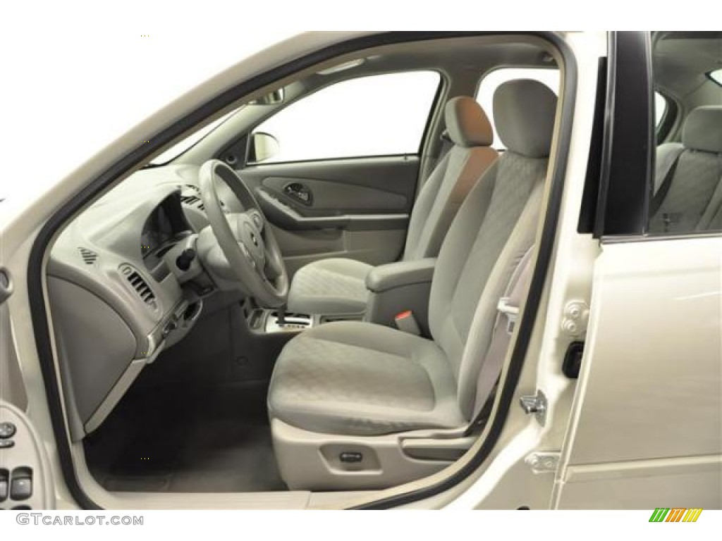 2005 Malibu LS V6 Sedan - White / Gray photo #9