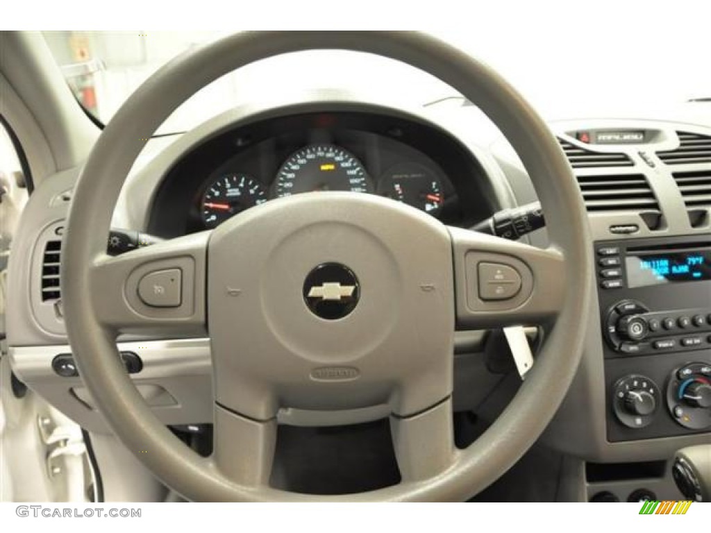 2005 Malibu LS V6 Sedan - White / Gray photo #12