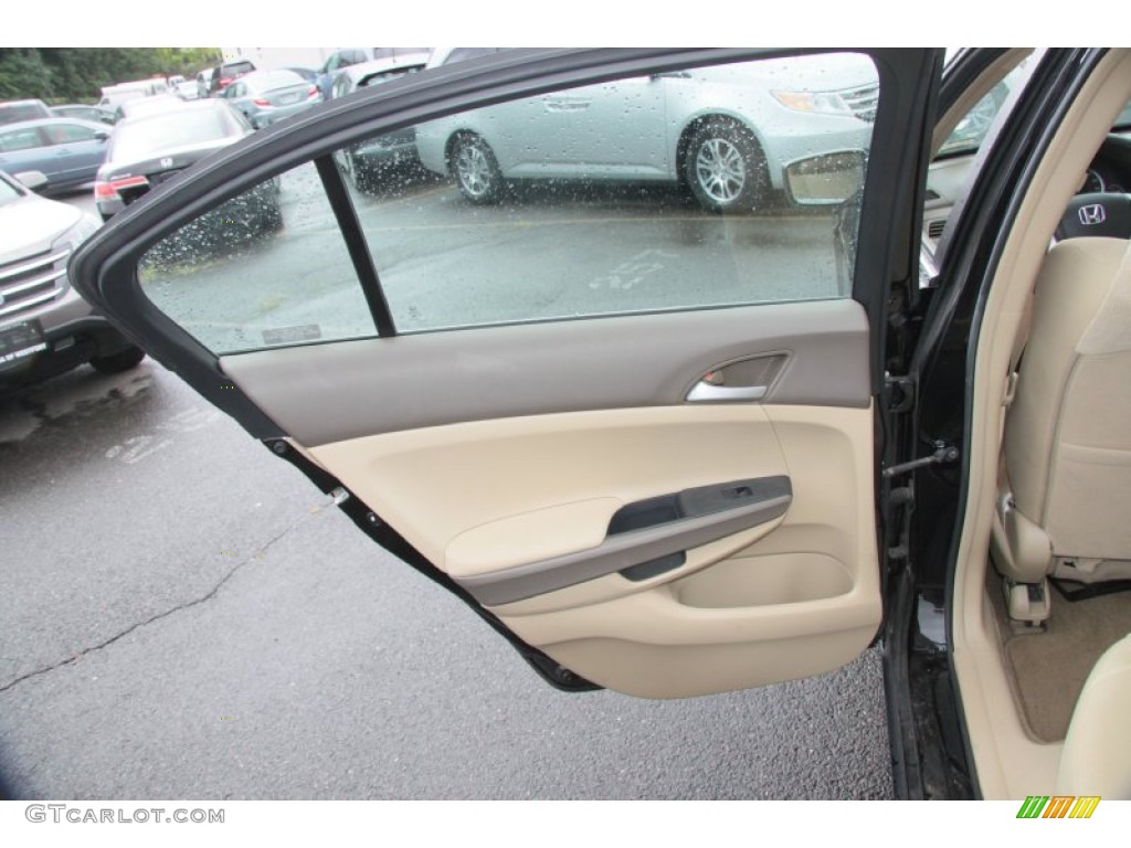 2009 Accord LX Sedan - Crystal Black Pearl / Ivory photo #22