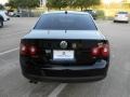 Black Uni - Jetta SE Sedan Photo No. 6