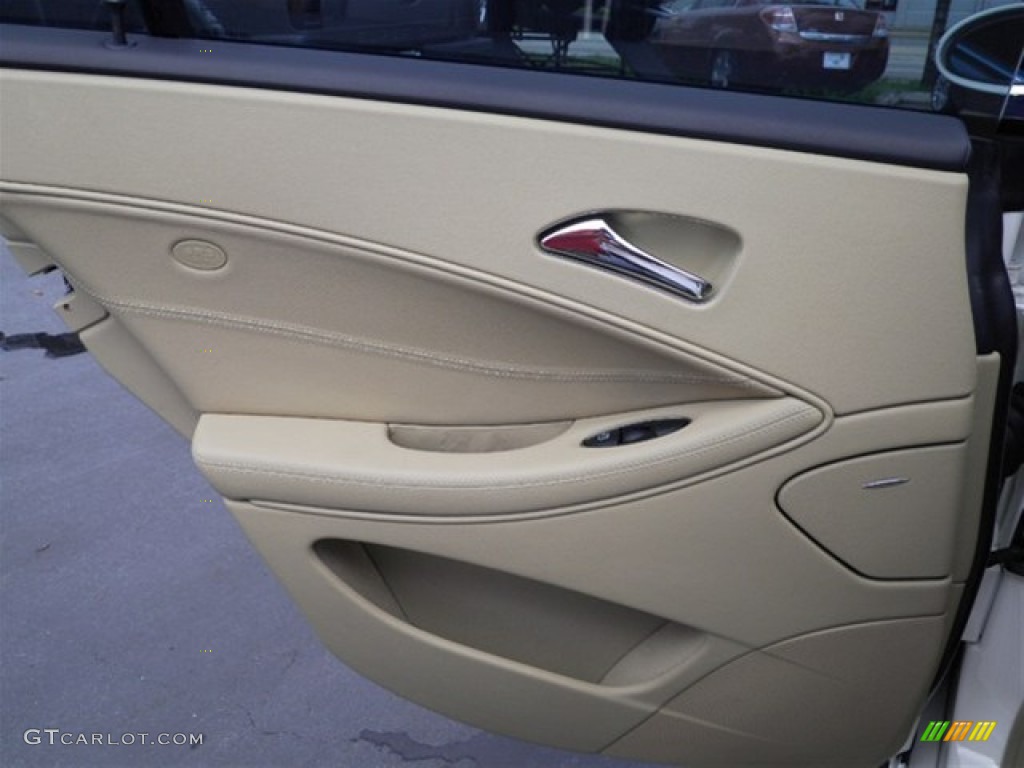 2006 CLS 500 - Alabaster White / Cashmere Beige photo #31