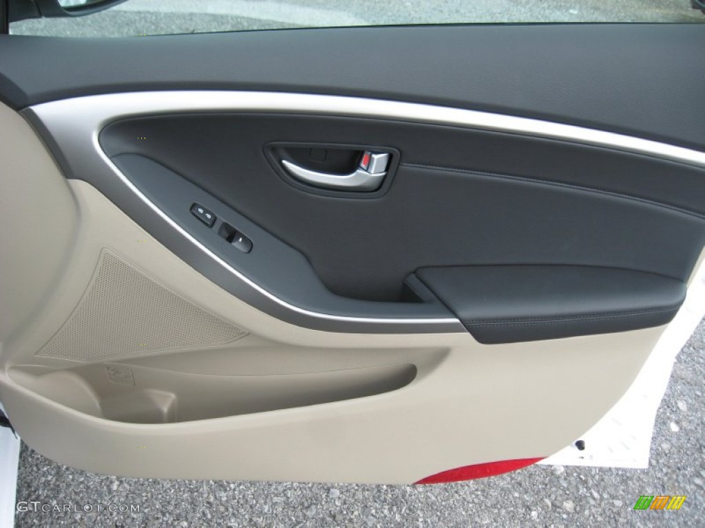 2013 Elantra GT - Monaco White / Beige photo #22
