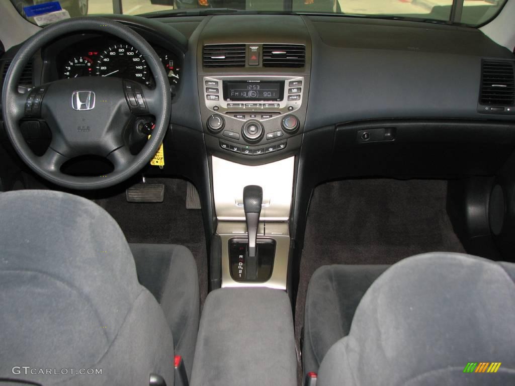 2006 Accord EX Sedan - Alabaster Silver Metallic / Black photo #13