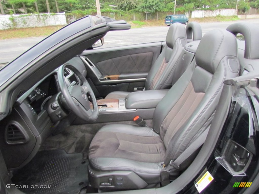 2006 Cadillac XLR -V Series Roadster Front Seat Photo #70440814