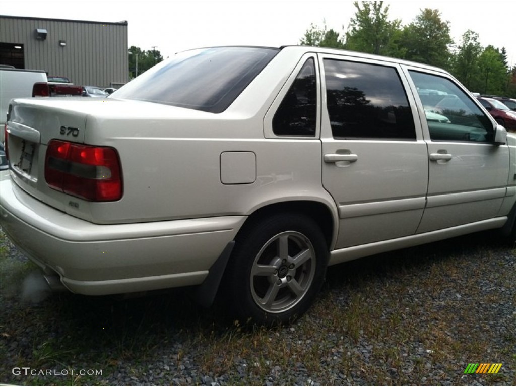 1999 S70 Turbo AWD - White / Graphite photo #5