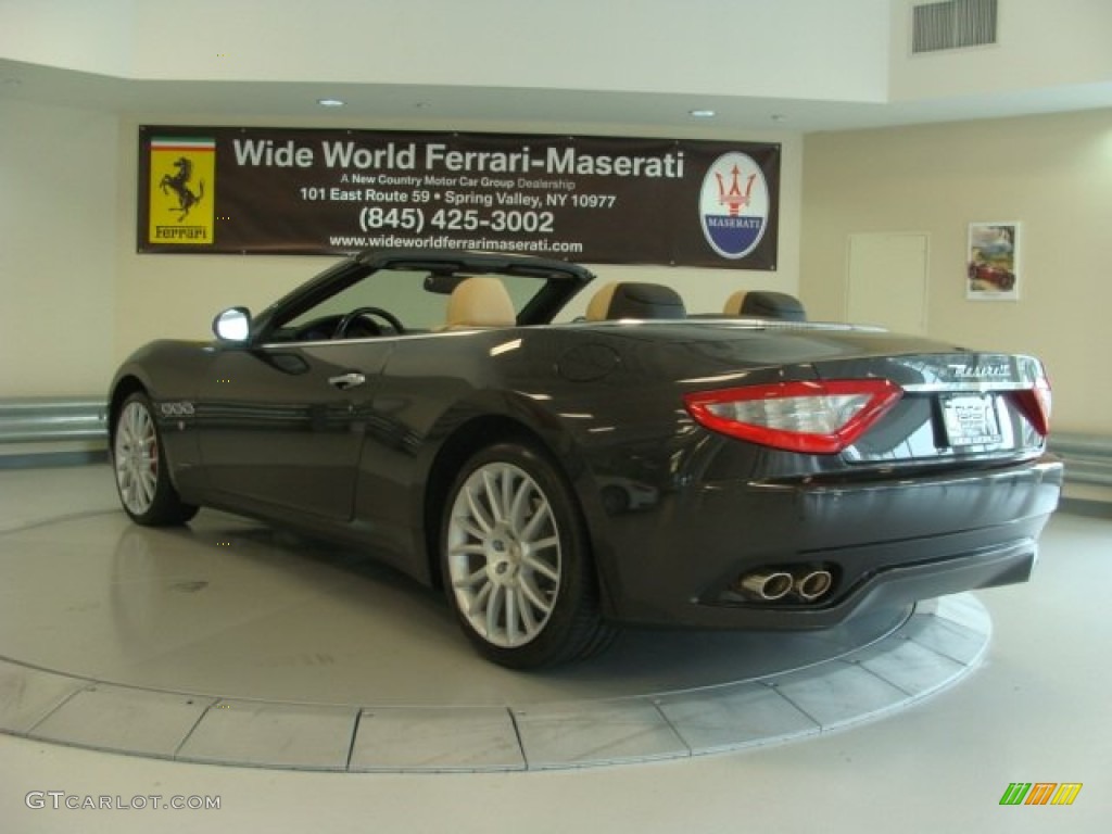 2013 GranTurismo Convertible GranCabrio - Grigio Granito (Dark Grey) / Pearl Beige photo #8
