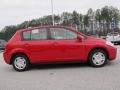 Red Alert - Versa 1.8 S Hatchback Photo No. 6