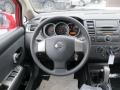 Red Alert - Versa 1.8 S Hatchback Photo No. 13