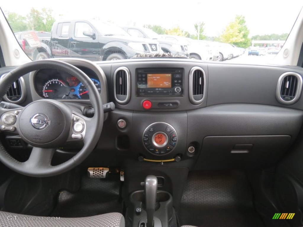 2010 Nissan Cube Krom Edition Black/Gray Dashboard Photo #70444855