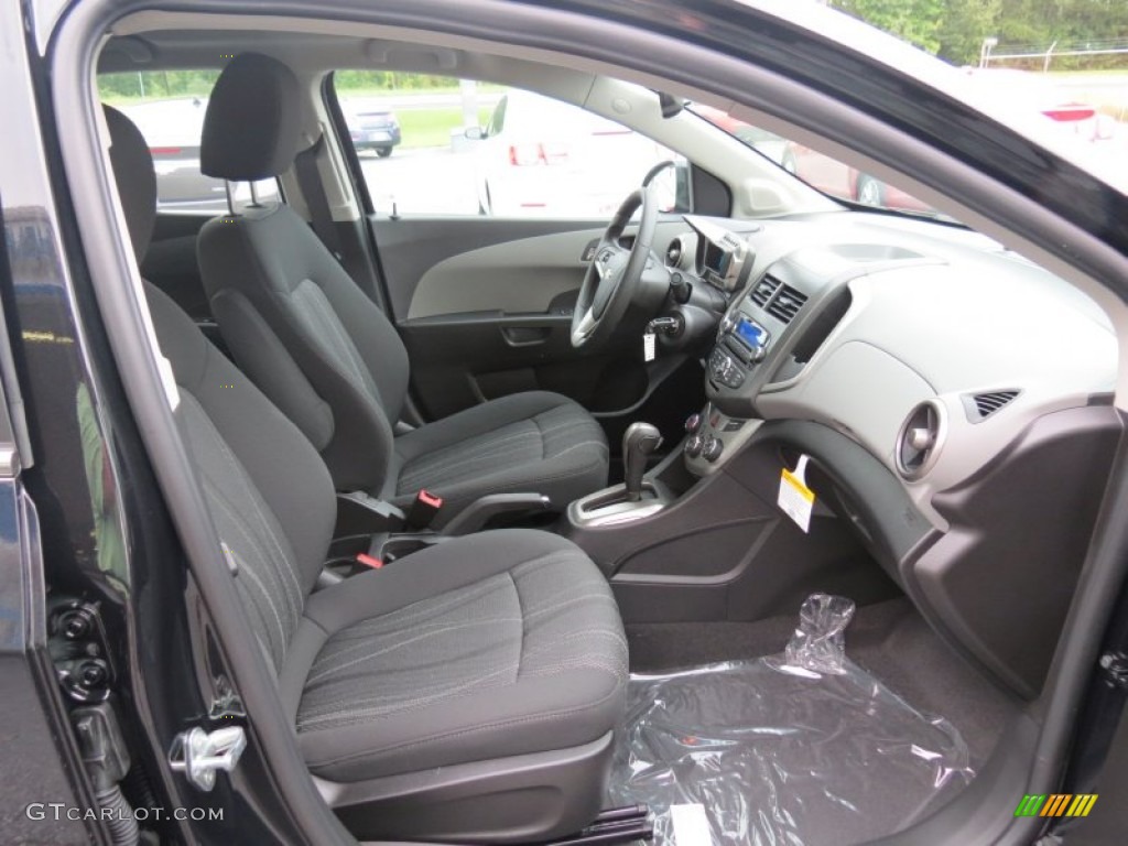 Jet Black/Dark Titanium Interior 2013 Chevrolet Sonic LT Sedan Photo #70446844