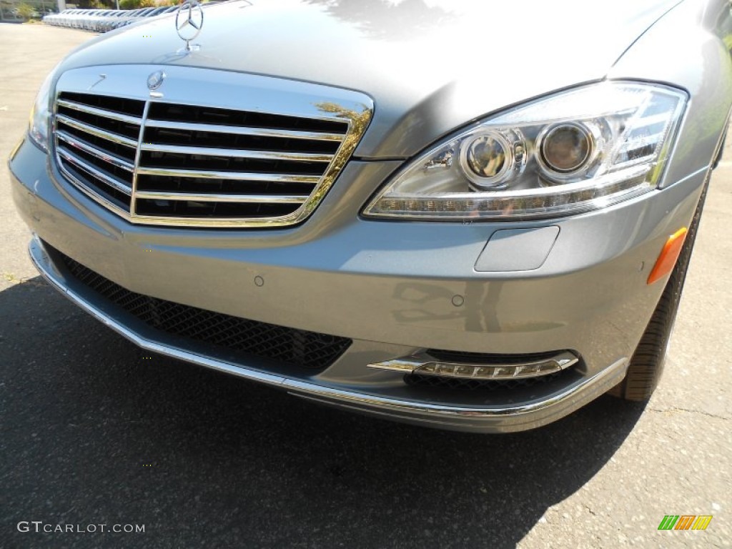 2013 S 550 Sedan - Andorite Grey Metallic / Black photo #5