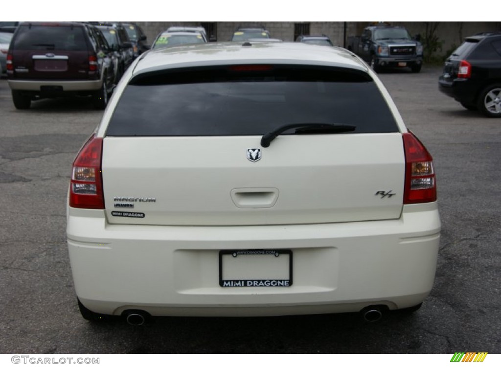 2006 Magnum R/T AWD - Stone White / Dark Slate Gray/Light Slate Gray photo #5